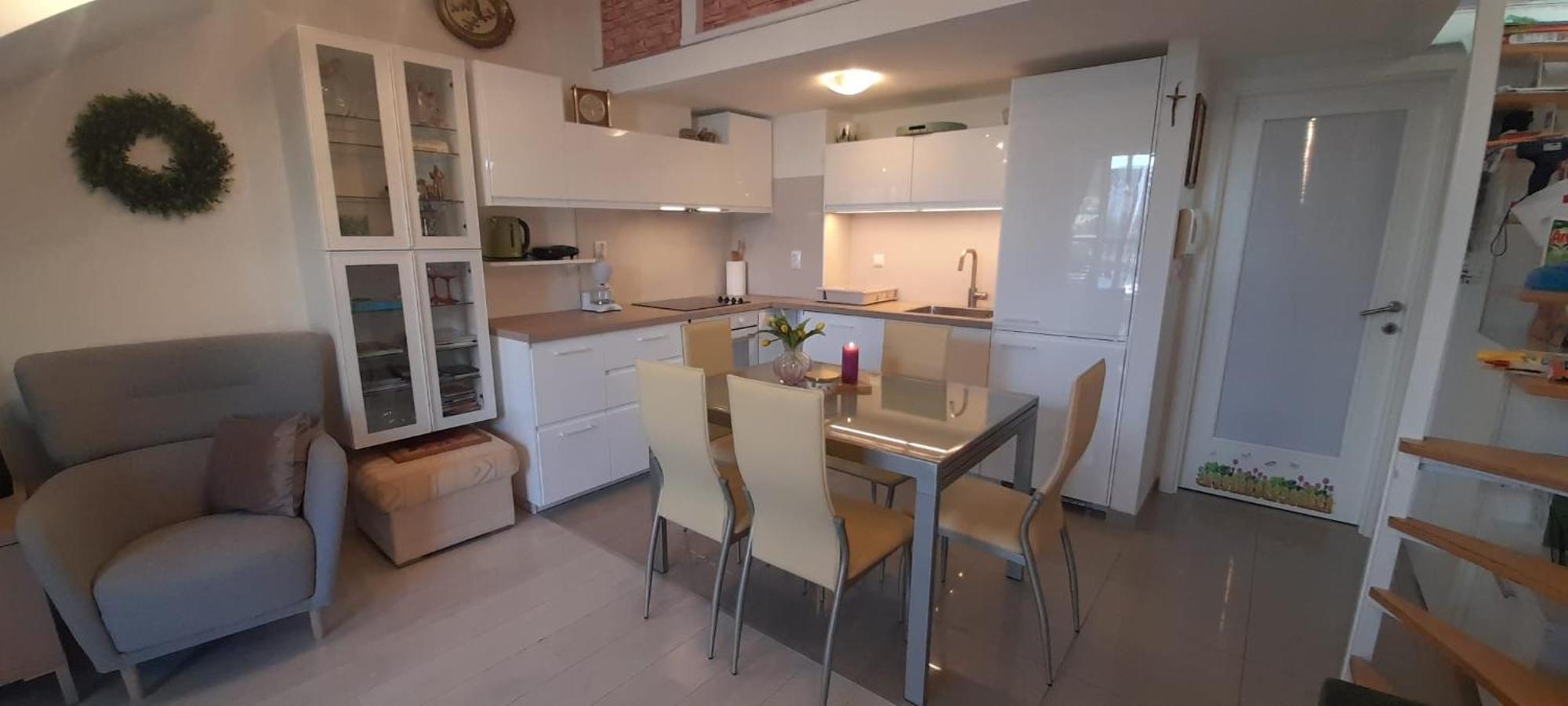 Apartment Sea View Mouth Cetina 奥米什 外观 照片