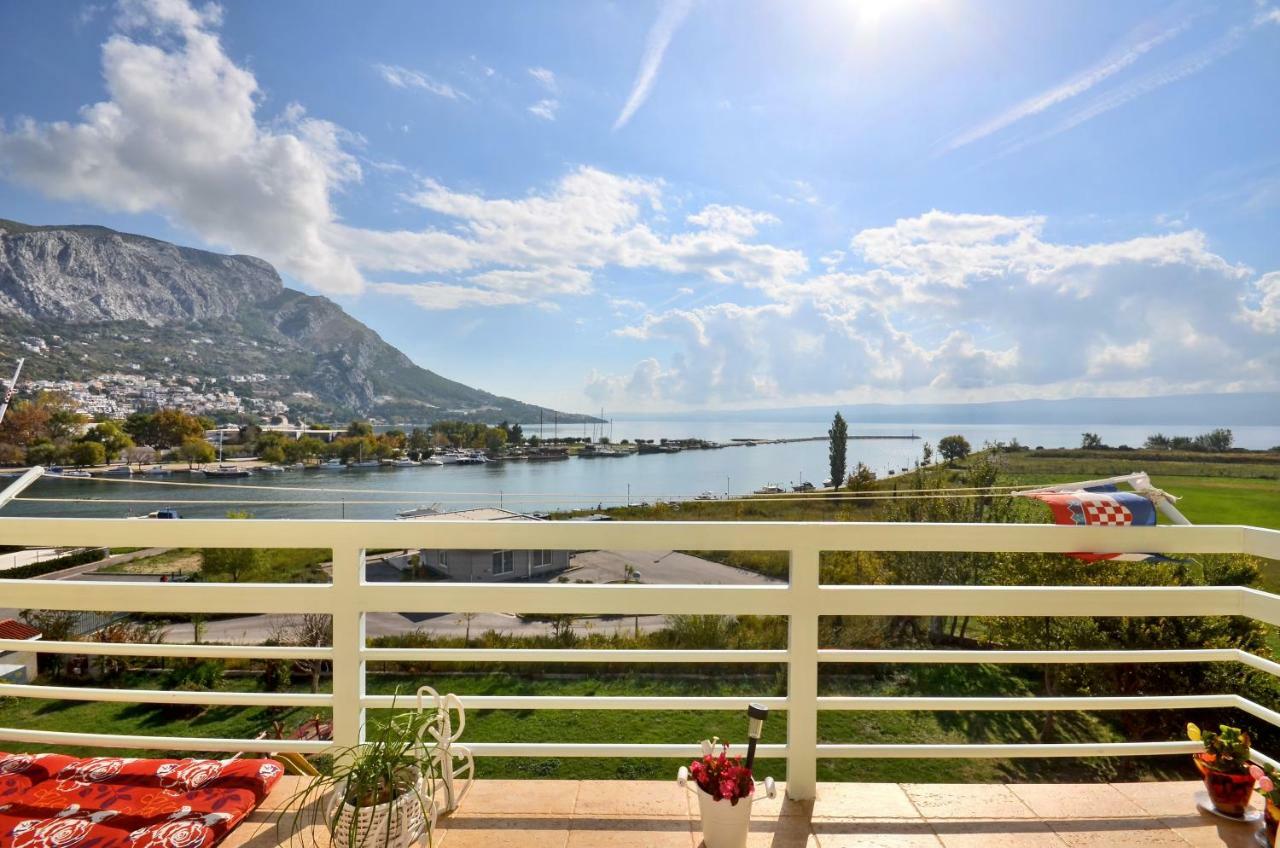 Apartment Sea View Mouth Cetina 奥米什 外观 照片